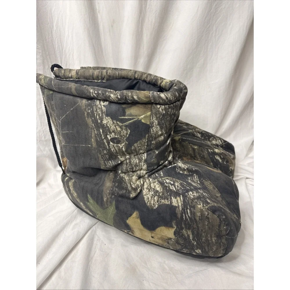 NEW Camouflage Icebreaker Insulated Boot Covers MED 8-10 Camo Blanket Thermolite